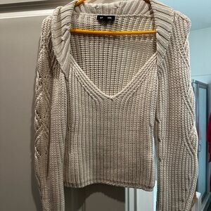 Express Cream V-Neck Cable Sleeve Chunky Knit Sweater